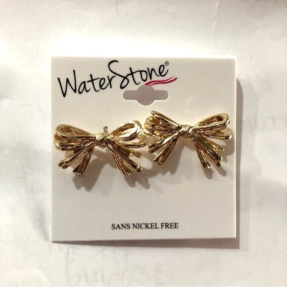 NWOT Gold Bow Earrings - Picture 2 of 6